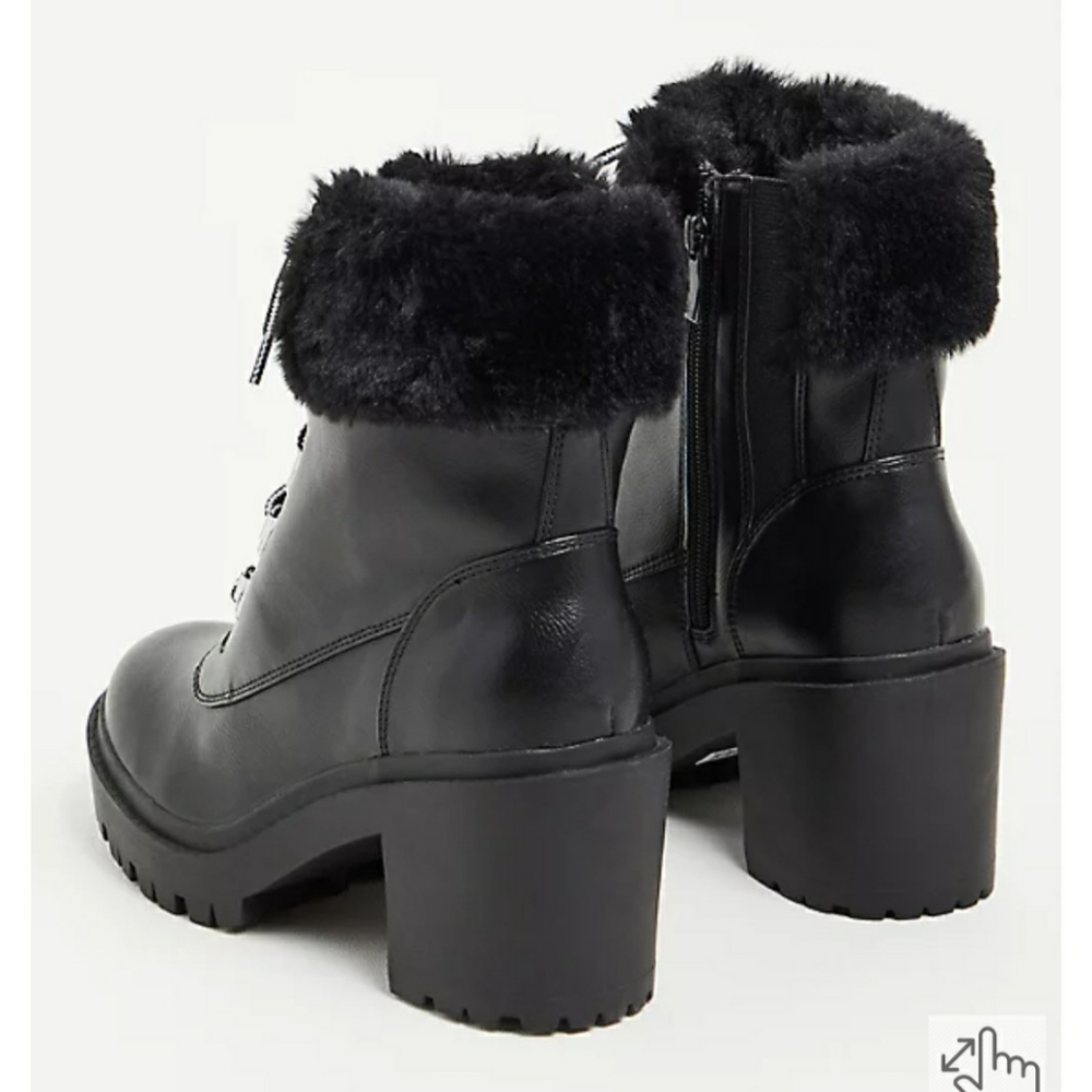 NWT Torrid Black Faux Fur Detail Block Heel Lug Sole Hiker Boots Extra WW - Picture 3 of 9